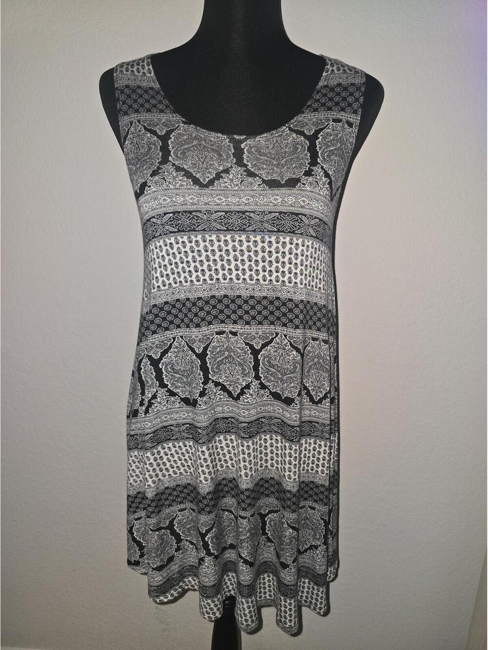 Poetry Sleeveless Black and White Patterned Dress